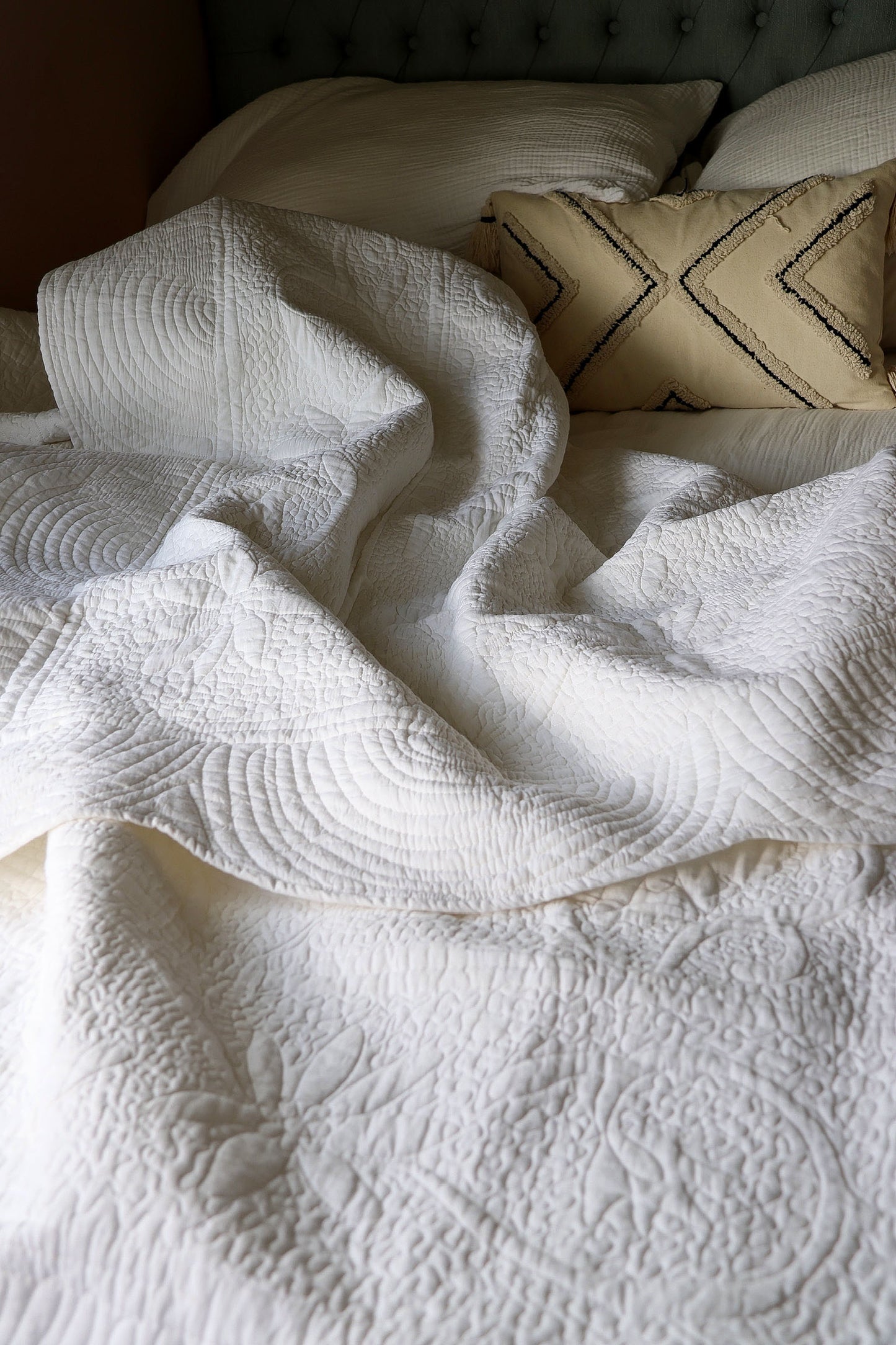 Camilla bedspread 200x200