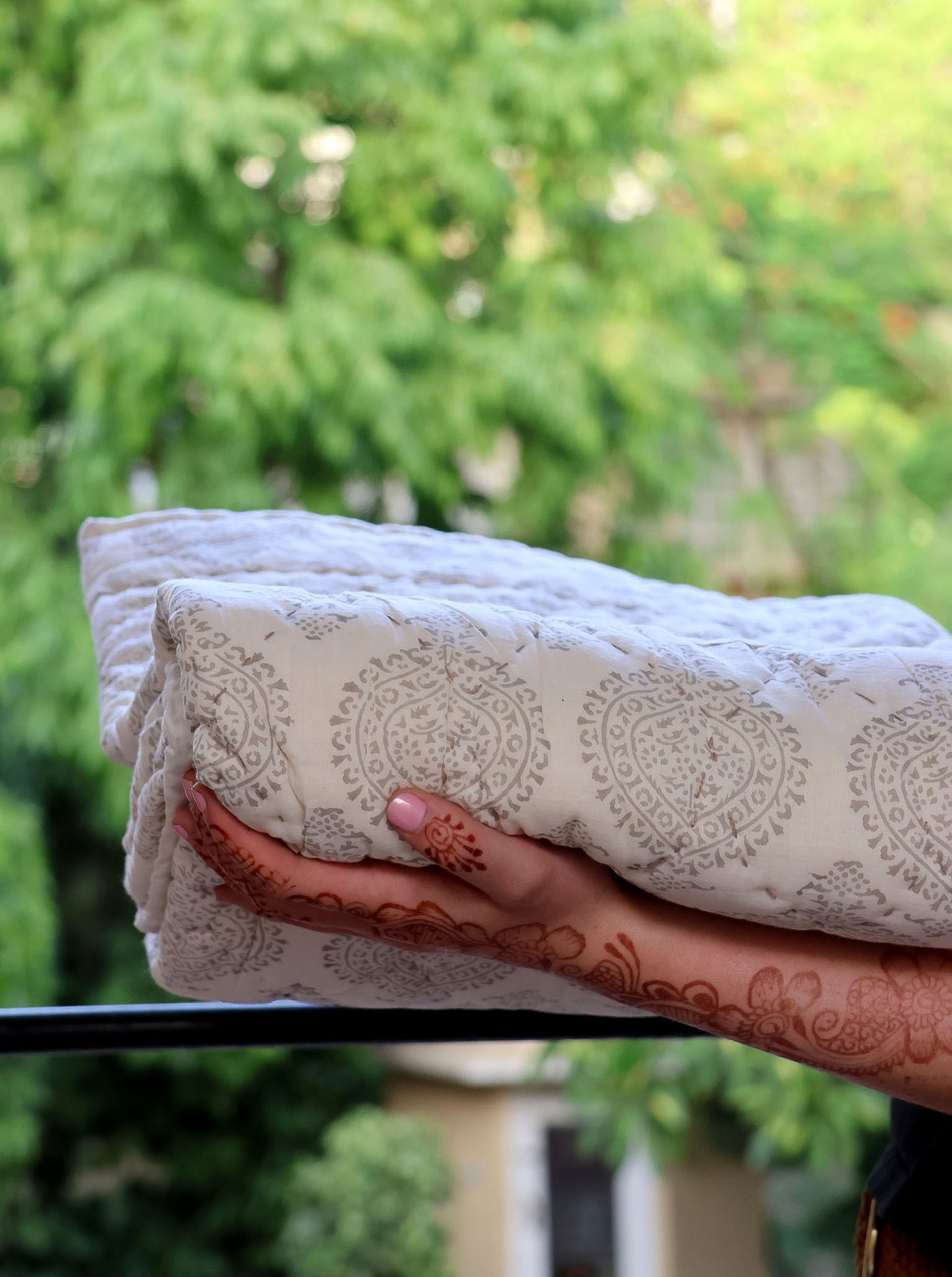 Crumpet Quilt - Ash