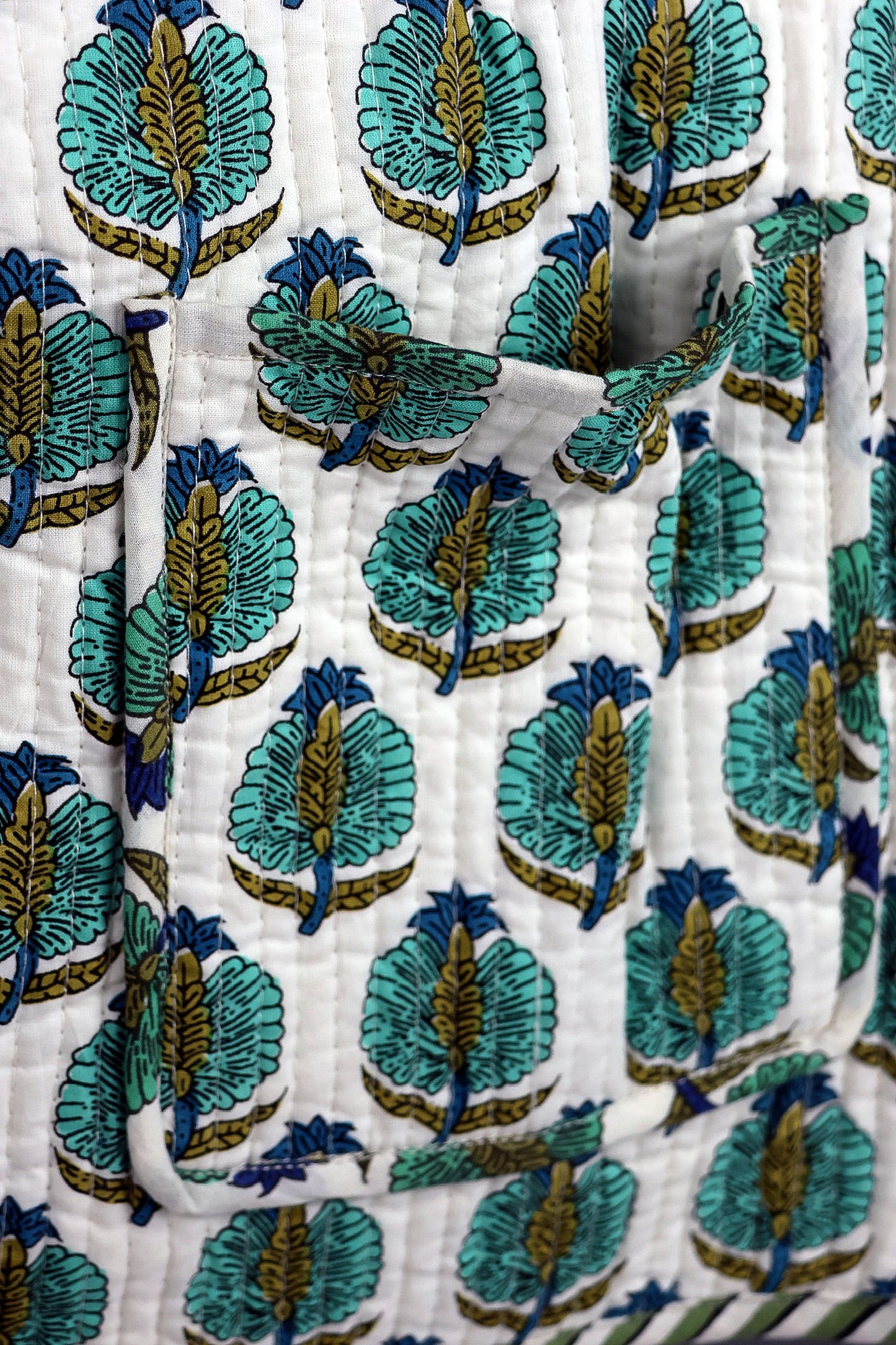 willow pocket studio shot