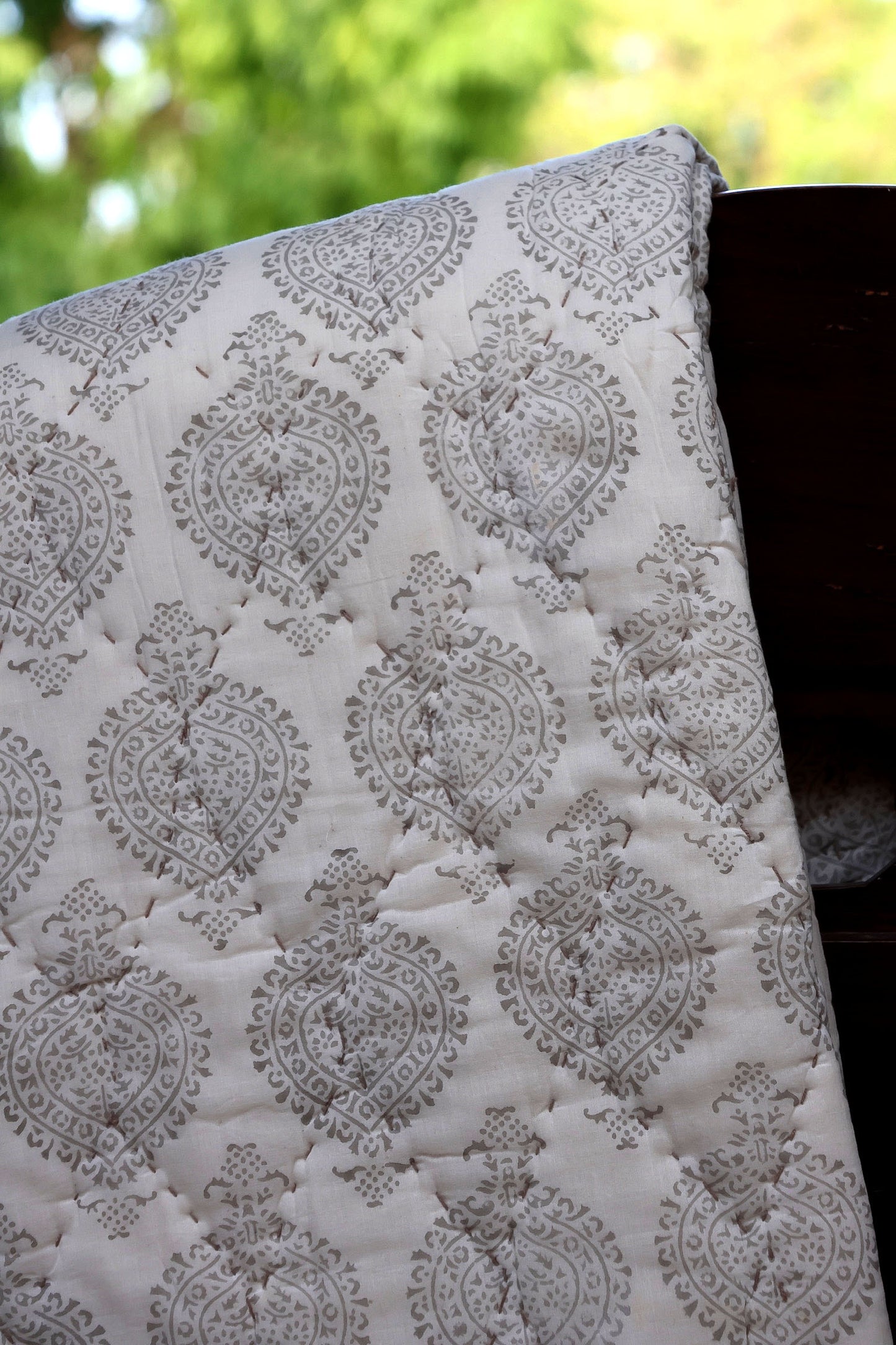 Crumpet Quilt - Ash